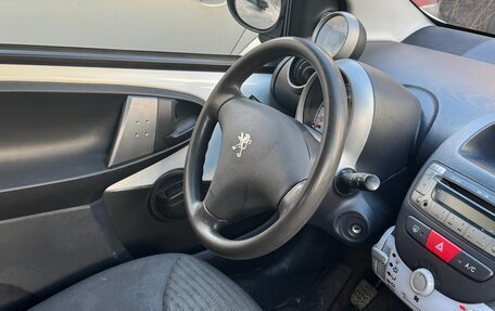 Peugeot 107 I рестайлинг, 2012 год, 340 000 рублей, 5 фотография