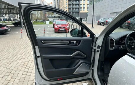 Porsche Cayenne III, 2020 год, 14 000 000 рублей, 8 фотография