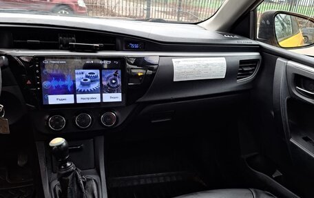 Toyota Corolla, 2013 год, 700 000 рублей, 9 фотография