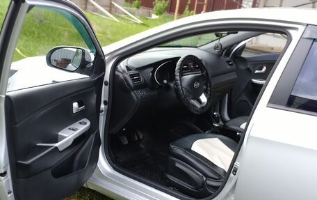 KIA Rio III рестайлинг, 2014 год, 870 000 рублей, 7 фотография