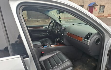 Volkswagen Touareg III, 2006 год, 920 000 рублей, 3 фотография