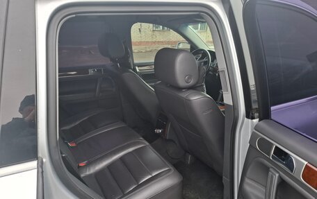 Volkswagen Touareg III, 2006 год, 920 000 рублей, 2 фотография