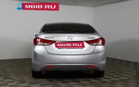 Hyundai Avante, 2011 год, 799 990 рублей, 6 фотография