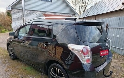 Toyota Verso I, 2011 год, 1 030 000 рублей, 1 фотография