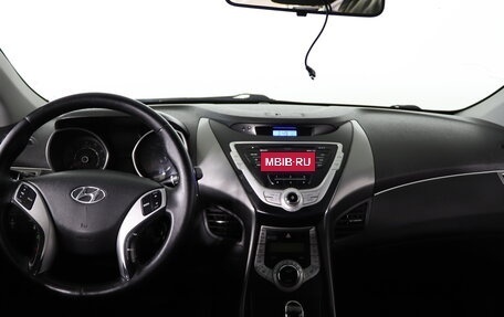 Hyundai Avante, 2011 год, 799 990 рублей, 13 фотография