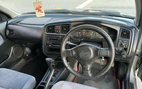 Nissan Primera II рестайлинг, 2000 год, 250 000 рублей, 5 фотография