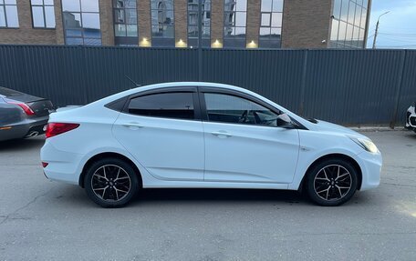 Hyundai Solaris II рестайлинг, 2014 год, 930 000 рублей, 8 фотография