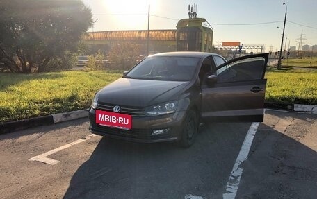 Volkswagen Polo VI (EU Market), 2015 год, 1 100 000 рублей, 4 фотография