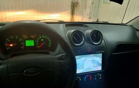 Ford Fiesta, 2006 год, 385 000 рублей, 8 фотография