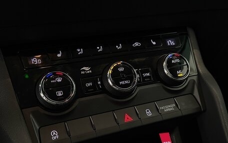 Skoda Karoq I, 2021 год, 2 195 000 рублей, 23 фотография