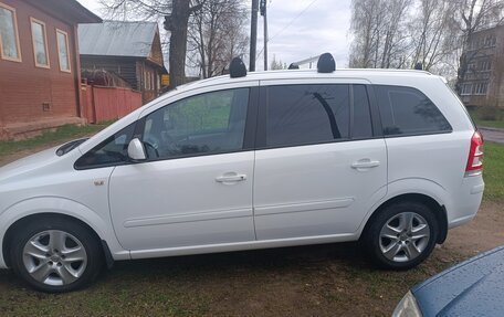 Opel Zafira B, 2013 год, 1 270 000 рублей, 2 фотография