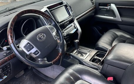 Toyota Land Cruiser 200, 2014 год, 4 100 000 рублей, 6 фотография