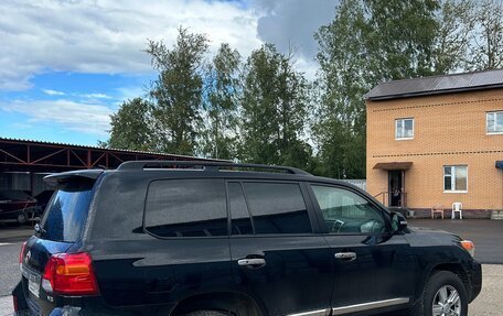 Toyota Land Cruiser 200, 2014 год, 4 100 000 рублей, 4 фотография