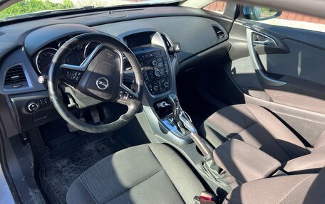 Opel Astra J, 2012 год, 660 000 рублей, 9 фотография