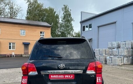 Toyota Land Cruiser 200, 2014 год, 4 100 000 рублей, 5 фотография