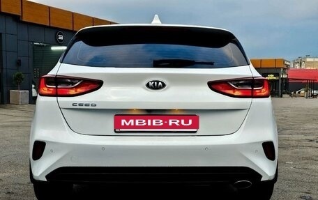 KIA cee'd III, 2019 год, 1 750 000 рублей, 18 фотография