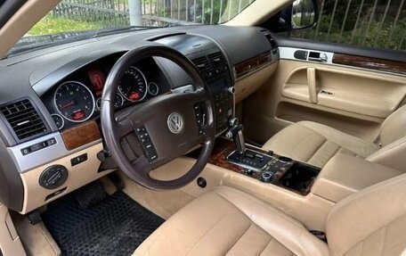 Volkswagen Touareg III, 2007 год, 1 250 000 рублей, 8 фотография
