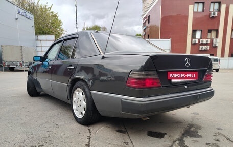 Mercedes-Benz W124, 1991 год, 400 000 рублей, 4 фотография