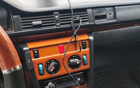 Mercedes-Benz W124, 1991 год, 400 000 рублей, 16 фотография