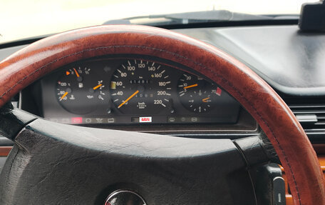 Mercedes-Benz W124, 1991 год, 400 000 рублей, 17 фотография