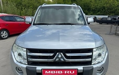 Mitsubishi Pajero IV, 2011 год, 2 100 000 рублей, 1 фотография