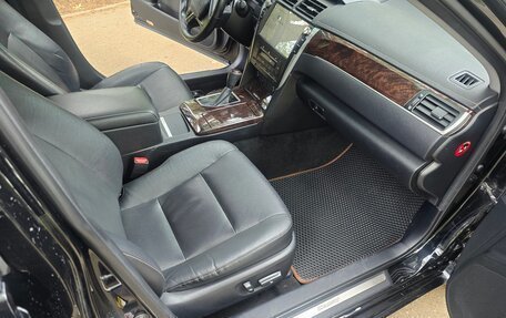 Toyota Camry, 2017 год, 2 300 000 рублей, 16 фотография