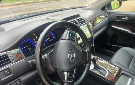 Toyota Camry, 2017 год, 2 300 000 рублей, 17 фотография