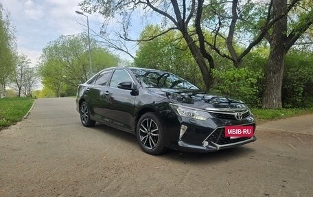 Toyota Camry, 2017 год, 2 300 000 рублей, 7 фотография