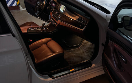 BMW 5 серия, 2016 год, 2 600 000 рублей, 14 фотография