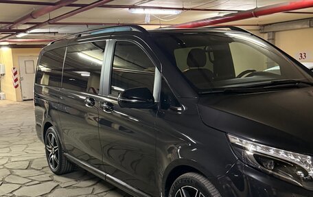Mercedes-Benz V-Класс, 2022 год, 9 200 000 рублей, 2 фотография
