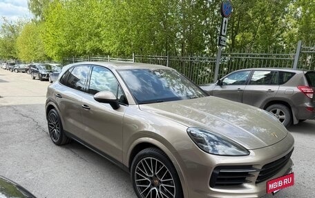 Porsche Cayenne III, 2018 год, 11 500 000 рублей, 2 фотография