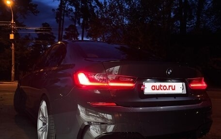 BMW 3 серия, 2019 год, 4 000 000 рублей, 2 фотография