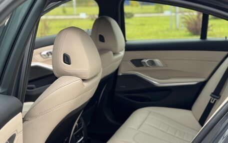 BMW 3 серия, 2019 год, 4 000 000 рублей, 26 фотография