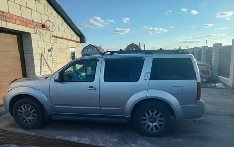Nissan Pathfinder, 2012 год, 1 650 000 рублей, 5 фотография