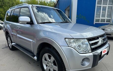 Mitsubishi Pajero IV, 2011 год, 2 100 000 рублей, 3 фотография