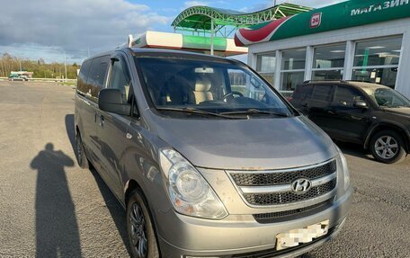 Hyundai Grand Starex Grand Starex I рестайлинг 2, 2012 год, 1 120 000 рублей, 2 фотография