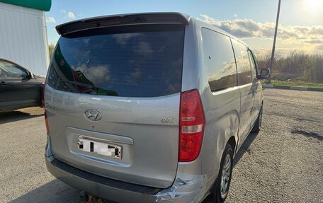 Hyundai Grand Starex Grand Starex I рестайлинг 2, 2012 год, 1 120 000 рублей, 4 фотография