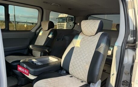 Hyundai Grand Starex Grand Starex I рестайлинг 2, 2012 год, 1 120 000 рублей, 8 фотография