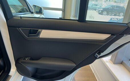 Mercedes-Benz C-Класс, 2012 год, 1 500 000 рублей, 16 фотография
