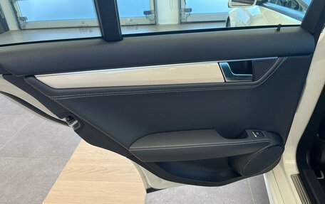 Mercedes-Benz C-Класс, 2012 год, 1 500 000 рублей, 15 фотография