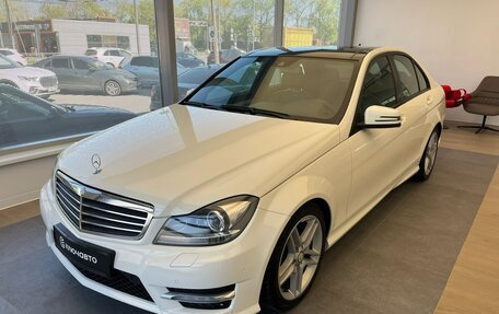 Mercedes-Benz C-Класс, 2012 год, 1 500 000 рублей, 5 фотография