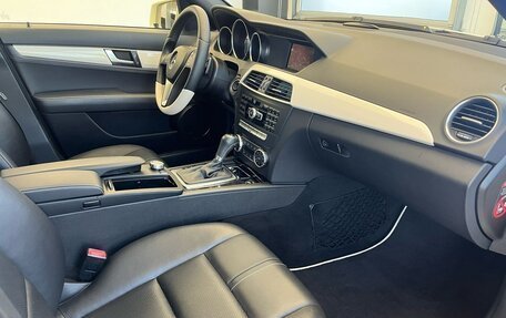 Mercedes-Benz C-Класс, 2012 год, 1 500 000 рублей, 10 фотография