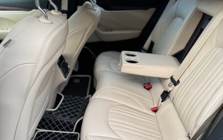 Maserati Levante I, 2017 год, 4 650 000 рублей, 14 фотография