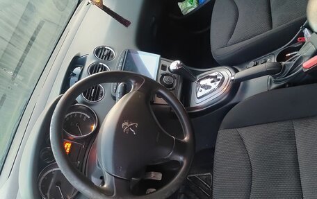 Peugeot 408 I рестайлинг, 2012 год, 600 000 рублей, 3 фотография