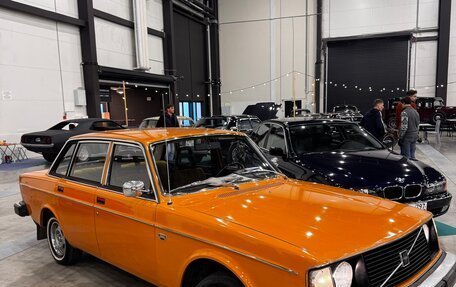 Volvo 240 Series, 1975 год, 1 250 000 рублей, 4 фотография