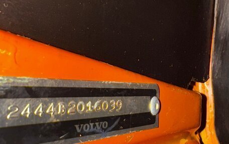 Volvo 240 Series, 1975 год, 1 250 000 рублей, 25 фотография