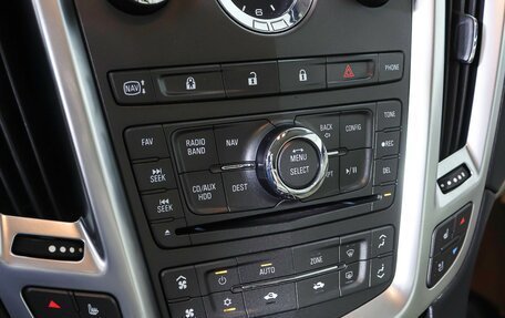 Cadillac SRX II рестайлинг, 2011 год, 965 000 рублей, 23 фотография