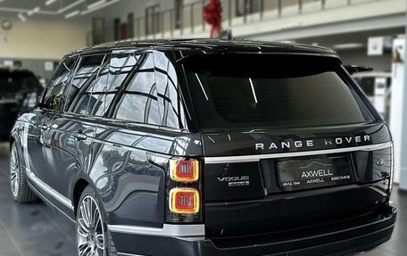 Land Rover Range Rover IV рестайлинг, 2018 год, 7 157 000 рублей, 4 фотография