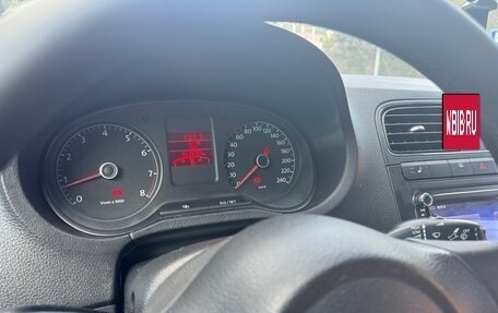 Volkswagen Polo VI (EU Market), 2011 год, 825 000 рублей, 10 фотография