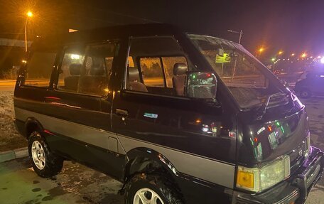 Nissan Vanette II, 1990 год, 550 000 рублей, 2 фотография
